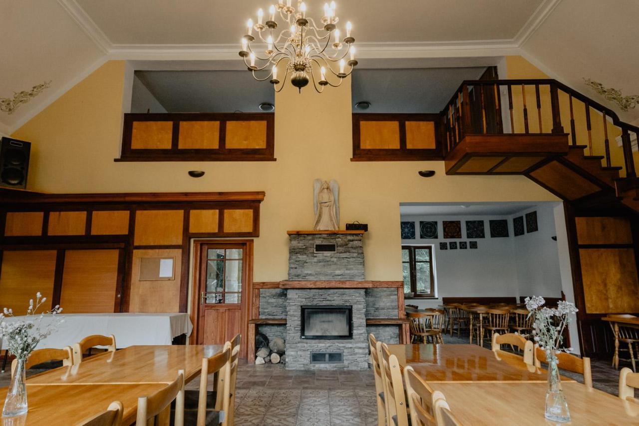 Raci Udoli Inn *